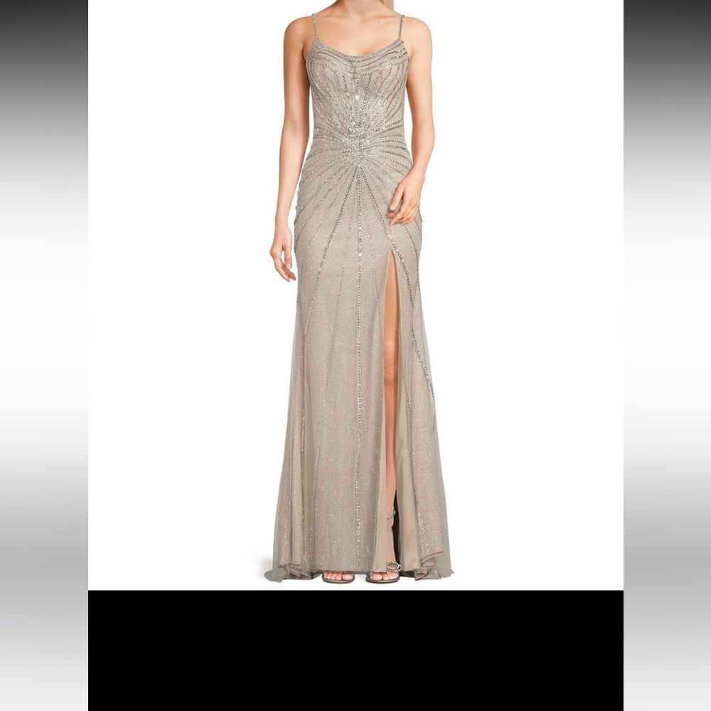 Gianni Bini Platinum Sleeveless Sweetheart Gown